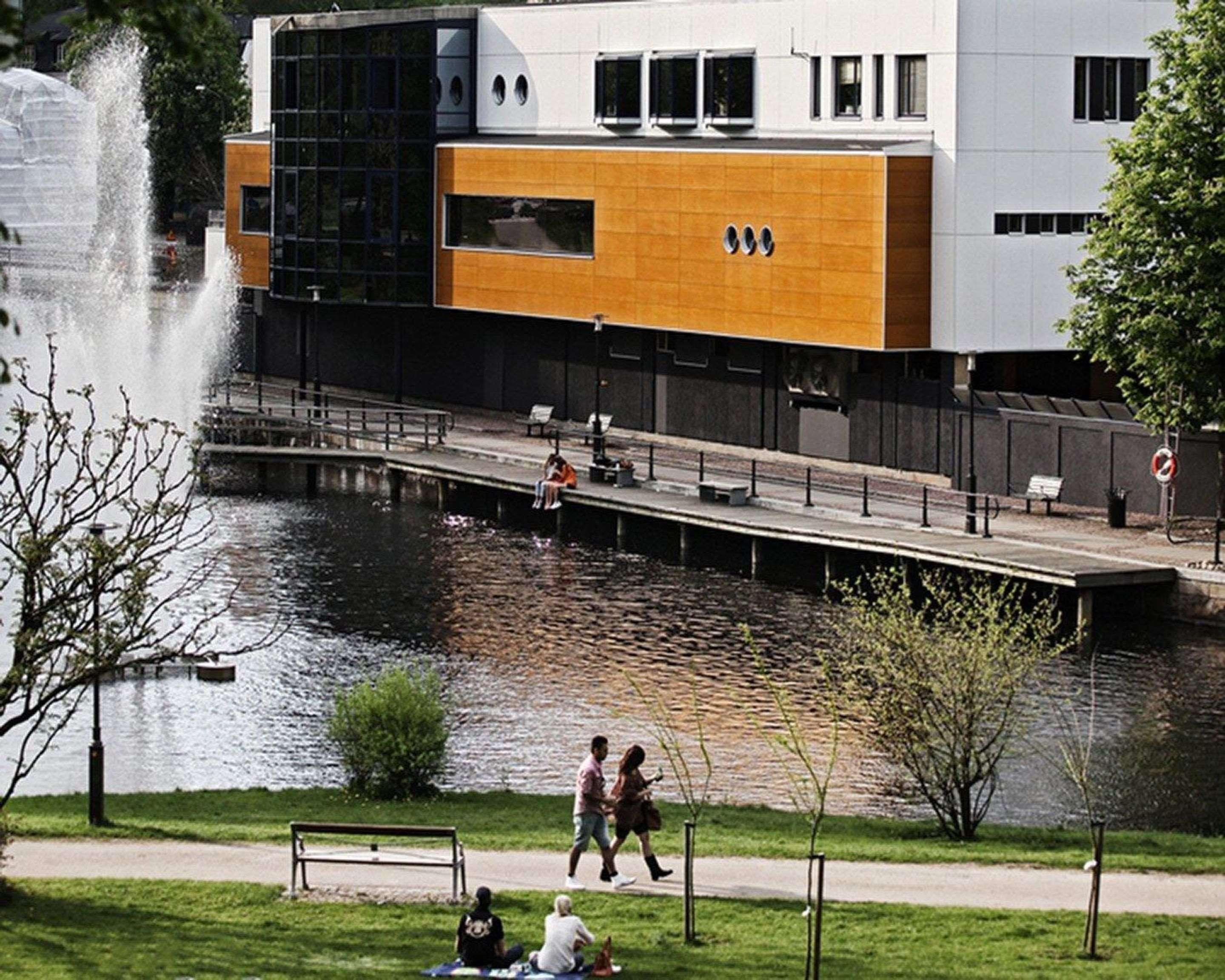 Quality Hotel Grand, Borås Buitenkant foto